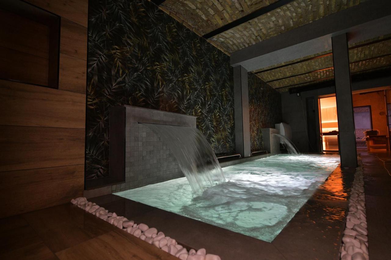 Royal Wellness And Spa 루마 외부 사진
